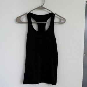 Black Women's Lulu Lemon Swiftly Tech Tank Top